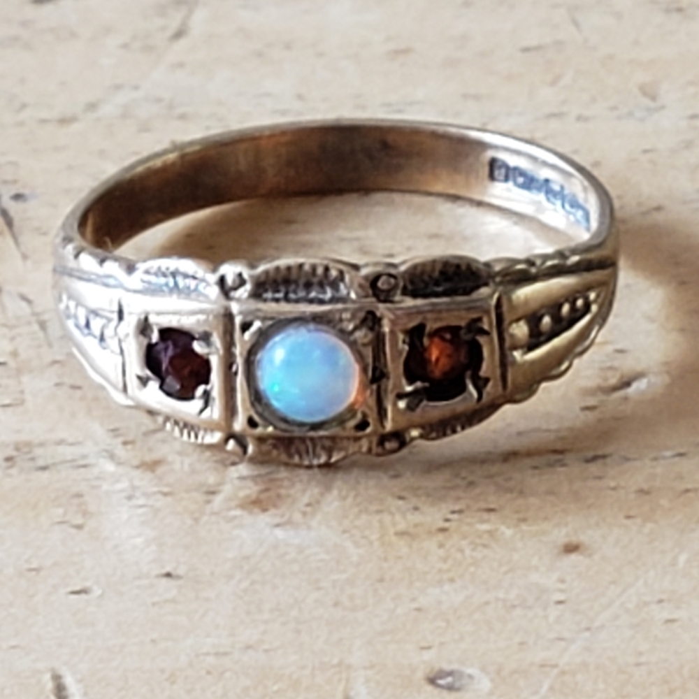 Old gold ring
